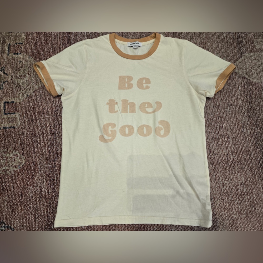 Polished prints be the good ringer tee in peaches and cream. Size small